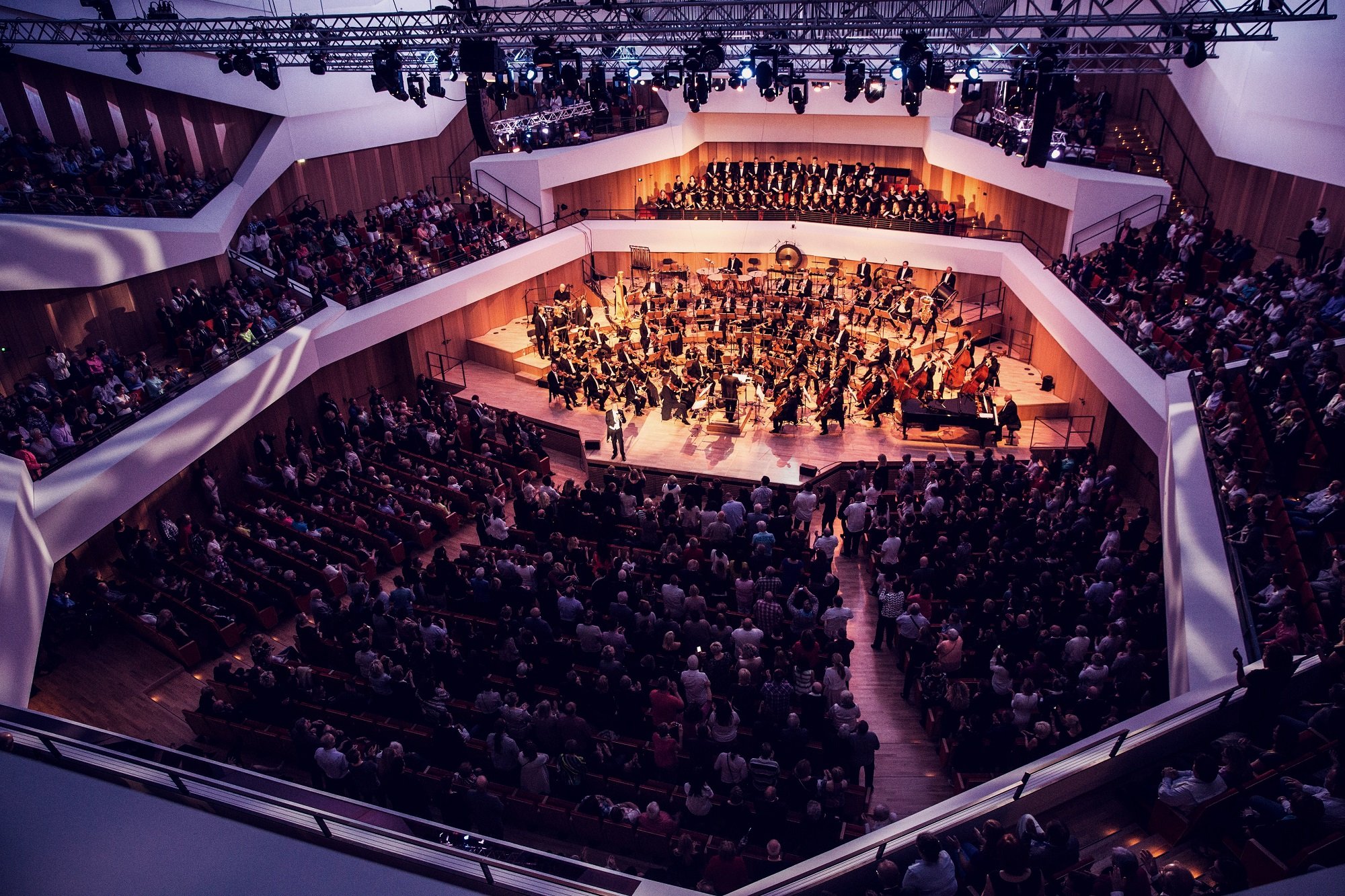 🏛️ 문화궁전(쿨투어팔라스트)