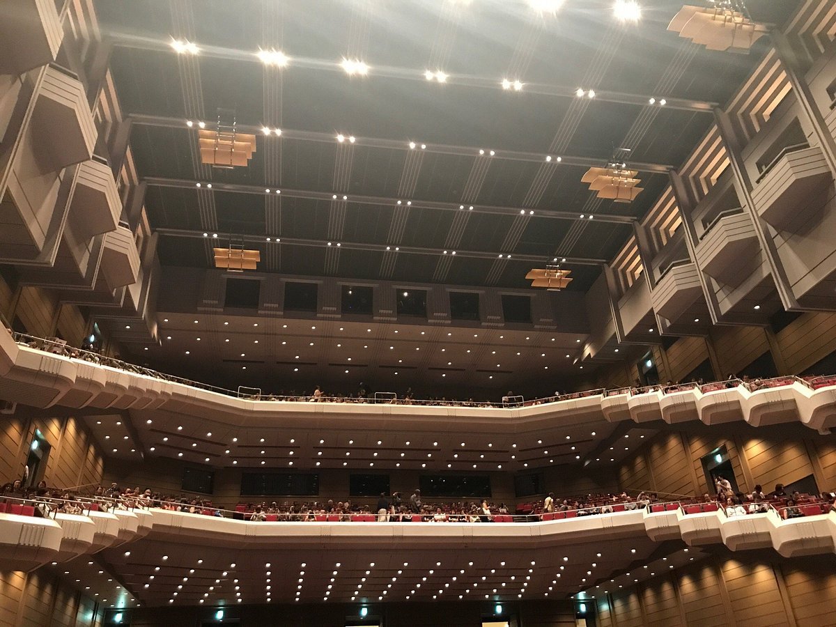 🏛️ 분카무라 이미지 1