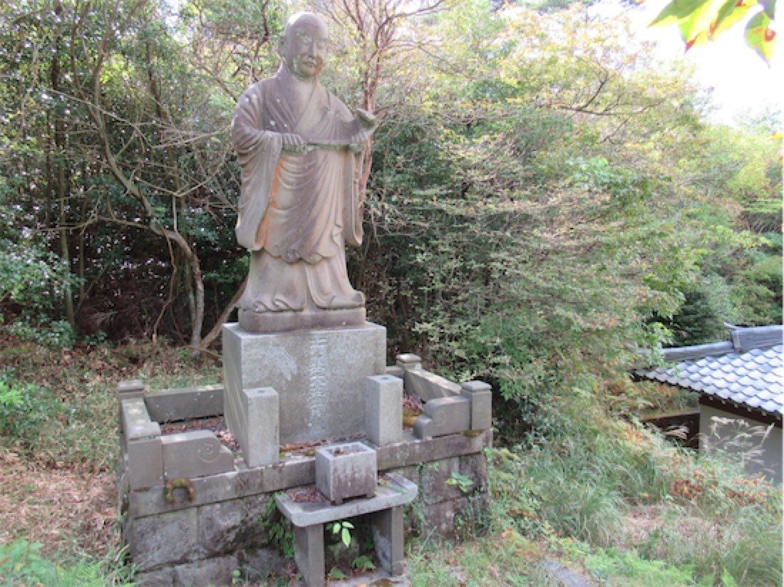 卍 만묘지(시멘구벳토) 이미지 6